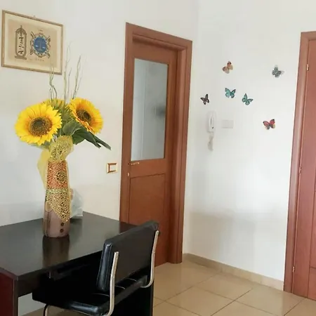 Charming In 80 M² Garden View